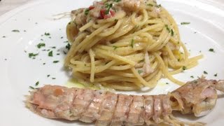 Spaghetti con canocchie o cicale di mare [upl. by Ainslee715]