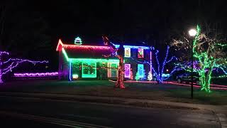 2020 Christmas lights synced to Christmas Vacation Theme [upl. by Grosz444]