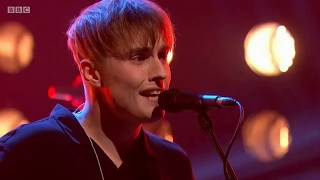 Sam Fender  Hypersonic Missiles Graham Norton [upl. by Barstow841]