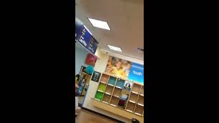 WalMart customer tells employee to quotfix up your own countriesquot [upl. by Ahsenra]